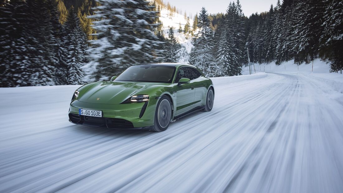 Porsche Taycan Sport Turismo 2022