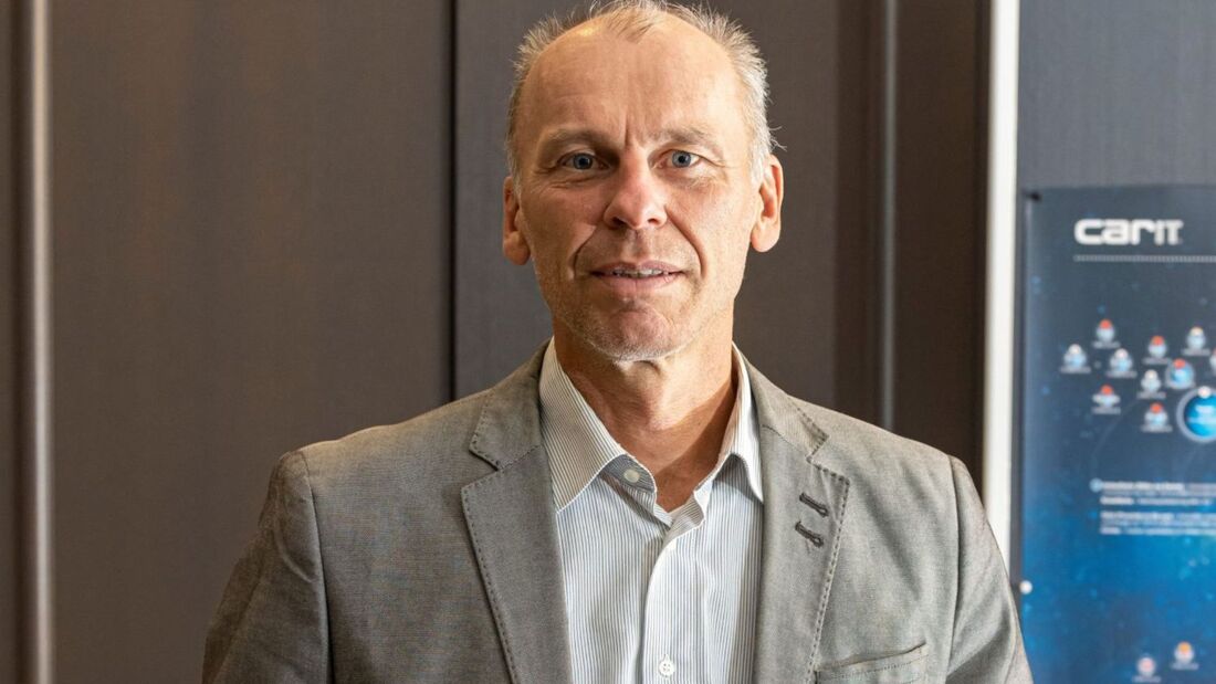 Prof. Stefan Bratzel 2024