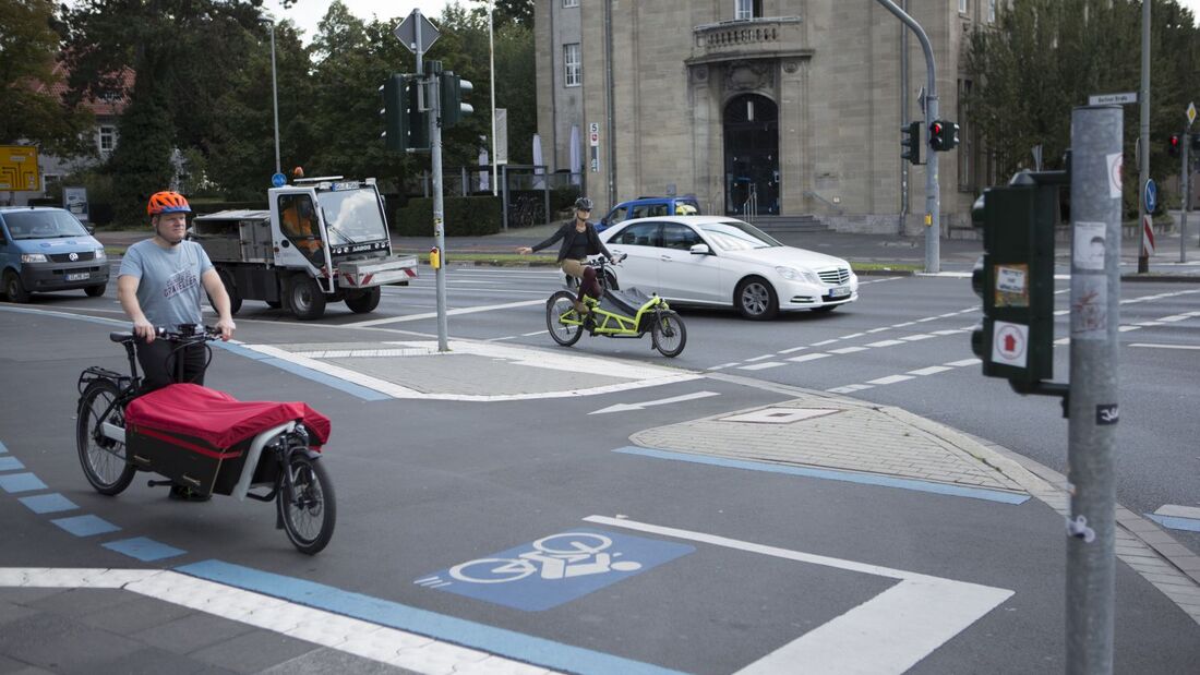 Radweg, Fahrrad, Lastenrad