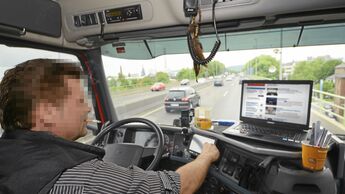 Rauchen, Zigarette, Lkw, Fahrerhaus