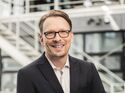 René Schröder ist Gründer und Geschäftsführer der RegSus Consulting GmbH und Experte für Produkt- und Softwareentwicklungsprozesse und digitale Transformation. 