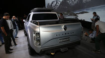 Renault Alaskan