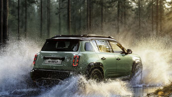 Renault R4 E-Tech Savane 4x4 (2025)