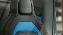 Rivian-E-Fahrzeug Fahrersitz