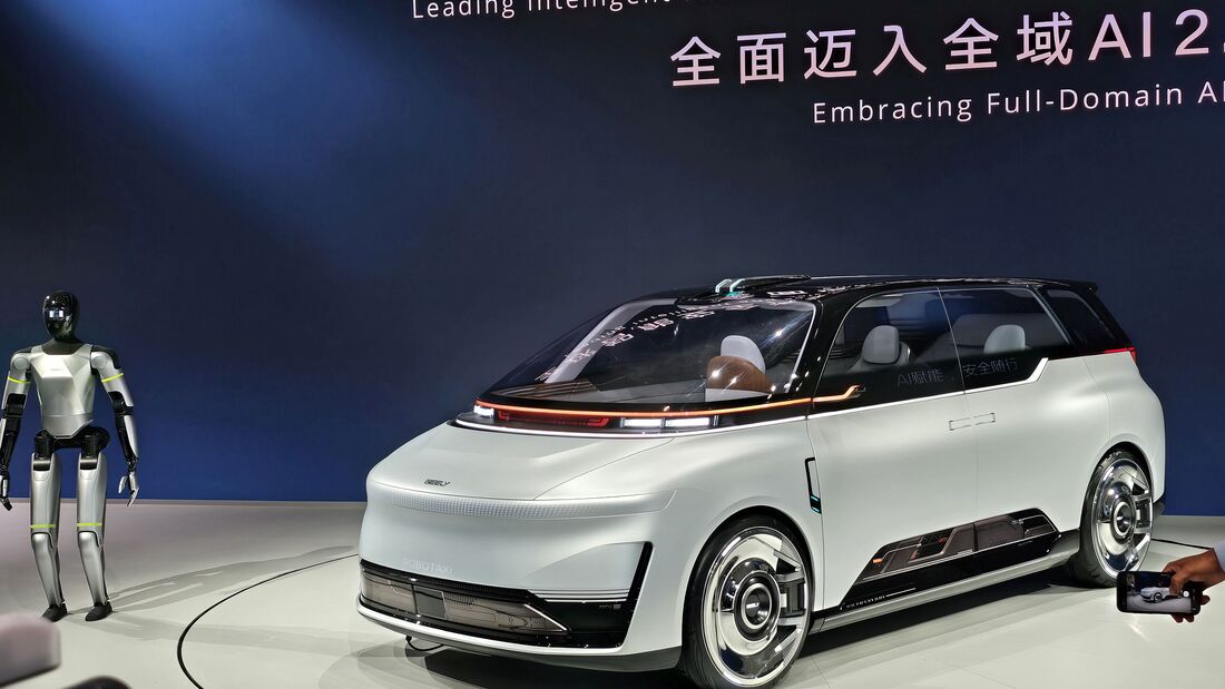 Robotaxi namens EVA Cab von Geely auf der Beijing Auto Show 2026