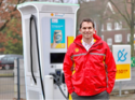 Shell testet dynamische Preise fürs Schnellladen. Der Preis orientiert sich am Börsenstrompreis des jeweiligen Tages.