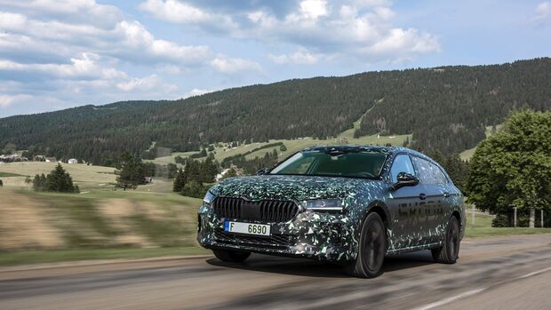 Skoda Superb 2024