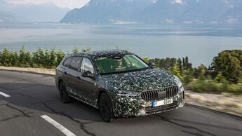 Skoda Superb 2024