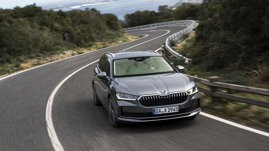 Skoda Superb Combi 2023