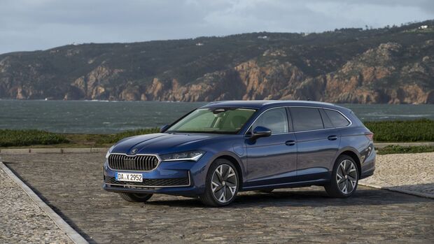Skoda Superb Combi 2023