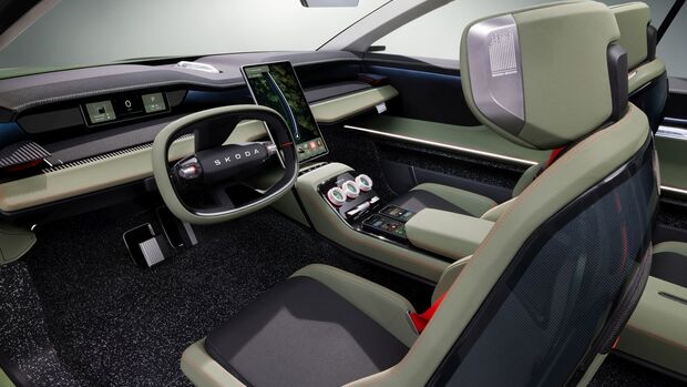 Skoda Vision 7 S 2022
