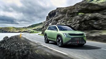 Skoda Vision 7 S 2022