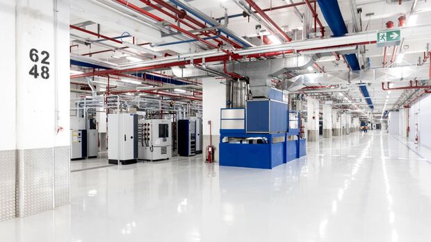 Stellantis Batteriezentrum 2023