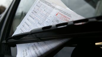 Strafzettel, Knöllchen, Scheibenwischer