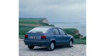 Tatsächlich erwiesen sich die Japaner als gute Lehrmeister, konnte sich der Renault 19 in Qualitätsrankings und Pannenstatistiken doch weit besser platzieren als seine Vorgänger.