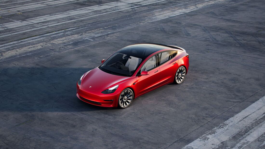 Tesla Model 3 2021