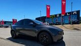 Tesla Model Y RWD (Juniper) bei der Übernahme in Weinstadt