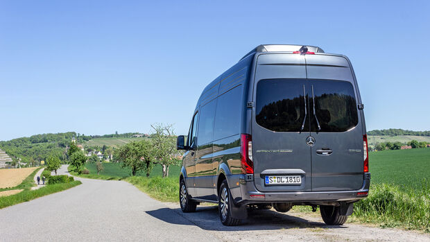 Test Mercedes-Benz Sprinter Tourer 319 CDI 2026
