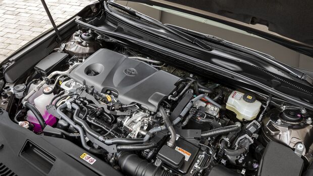 Toyota Camry 2019