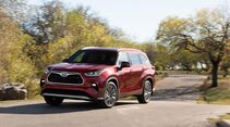 Toyota Highlander 2021.