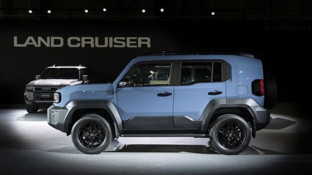 Toyota Land Cruiser FJ 2025