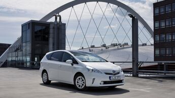 Toyota Prius +