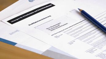 Unfall, Versicherung