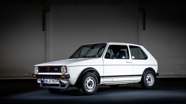 VW Golf GTI 1975