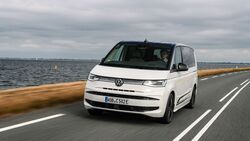 VW Multivan eHybrid 4 Motion 2025