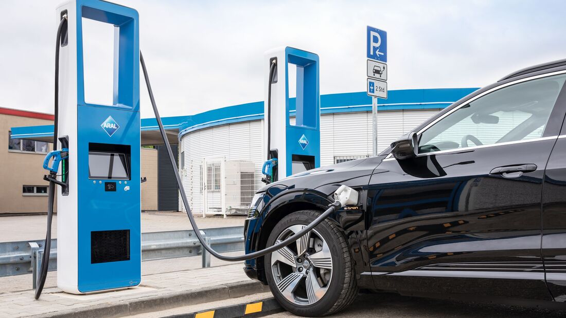 VW Polo, Erdgas, Tankstelle, CNG