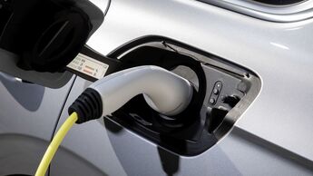 VW Touareg e-Hybrid 2021