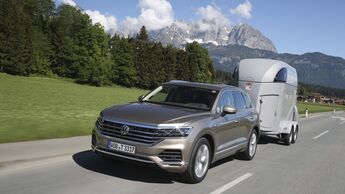 VW Touareg mit Anhänger