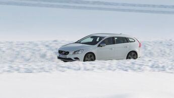 Volvo V60 2023
