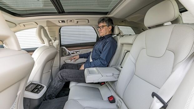 Volvo V90 2017