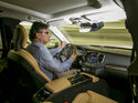 Volvo XC90 Fahrer fahrend Cockpit Innenraum