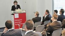 Werner Oltmann beim Fuhrparkmanager-Symposium