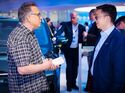 firmenauto-Chefredakteur Carsten Nallinger im Gespräch mit Geely-Deutschland-Chef Zack Zhang