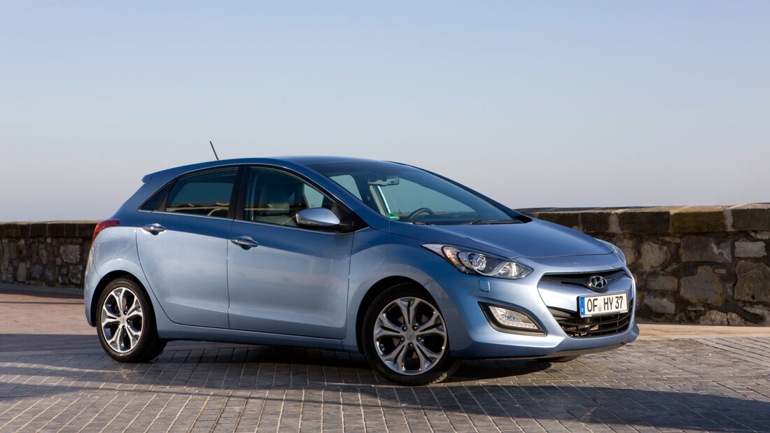 i30
