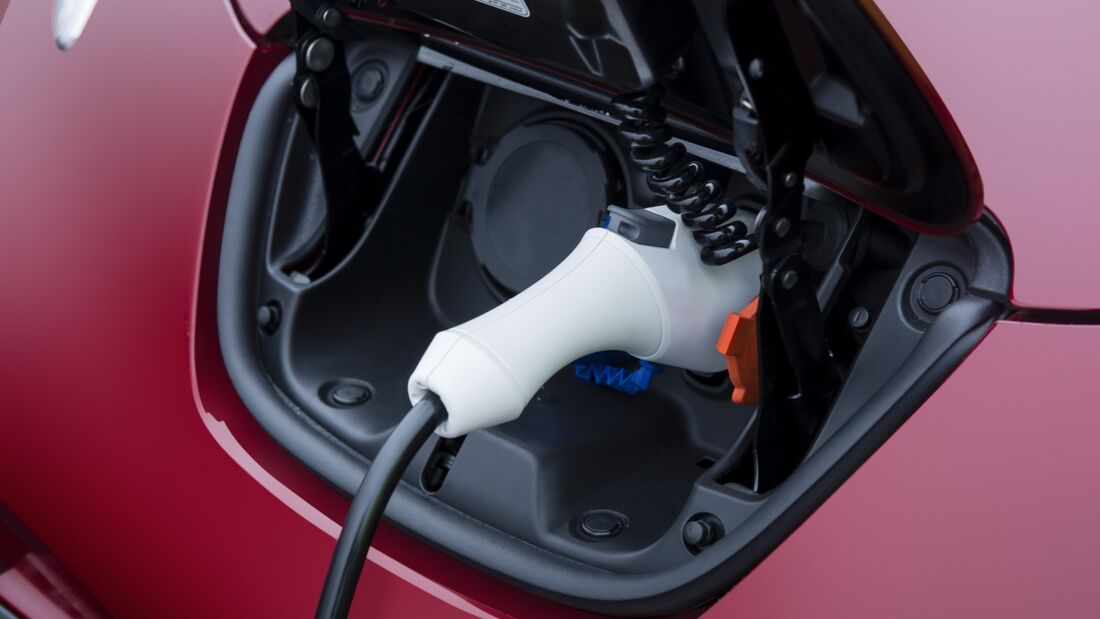 Bei Nissan Stromer kostenlos laden