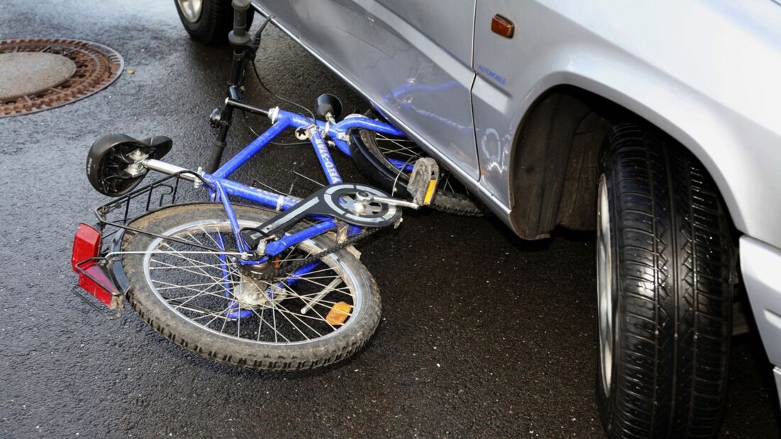 Radfahrer ist als Verursacher schuld