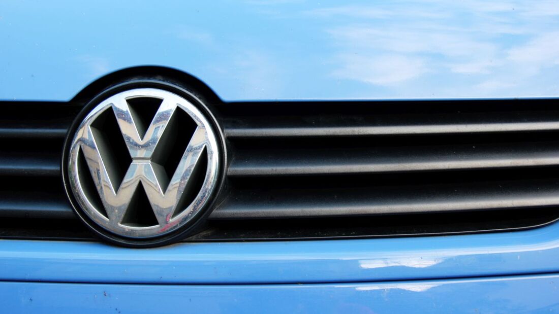 Audi bricht ein, VW fängt sich