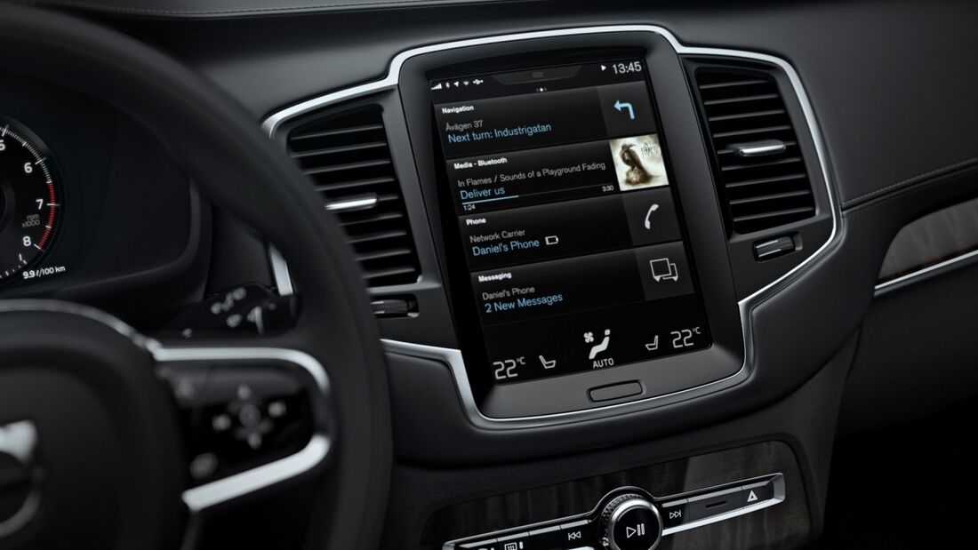 Google greift Apples Auto-Betriebssystem an