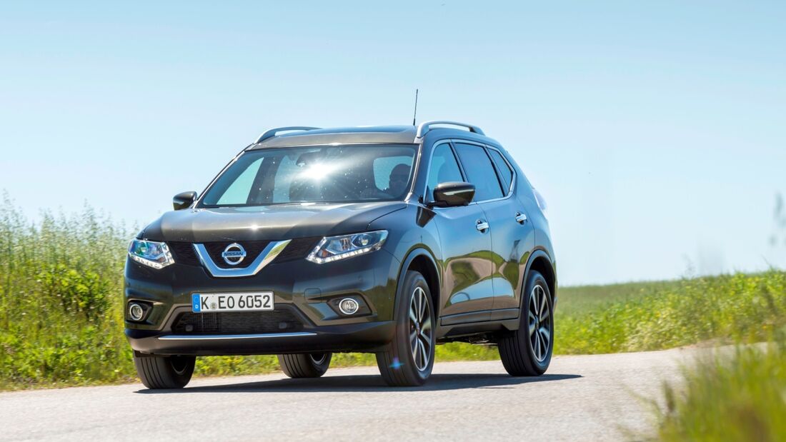 Mercedes und Nissan sahnen ab