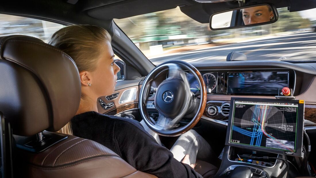 Daimler blickt ins Jahr 2030