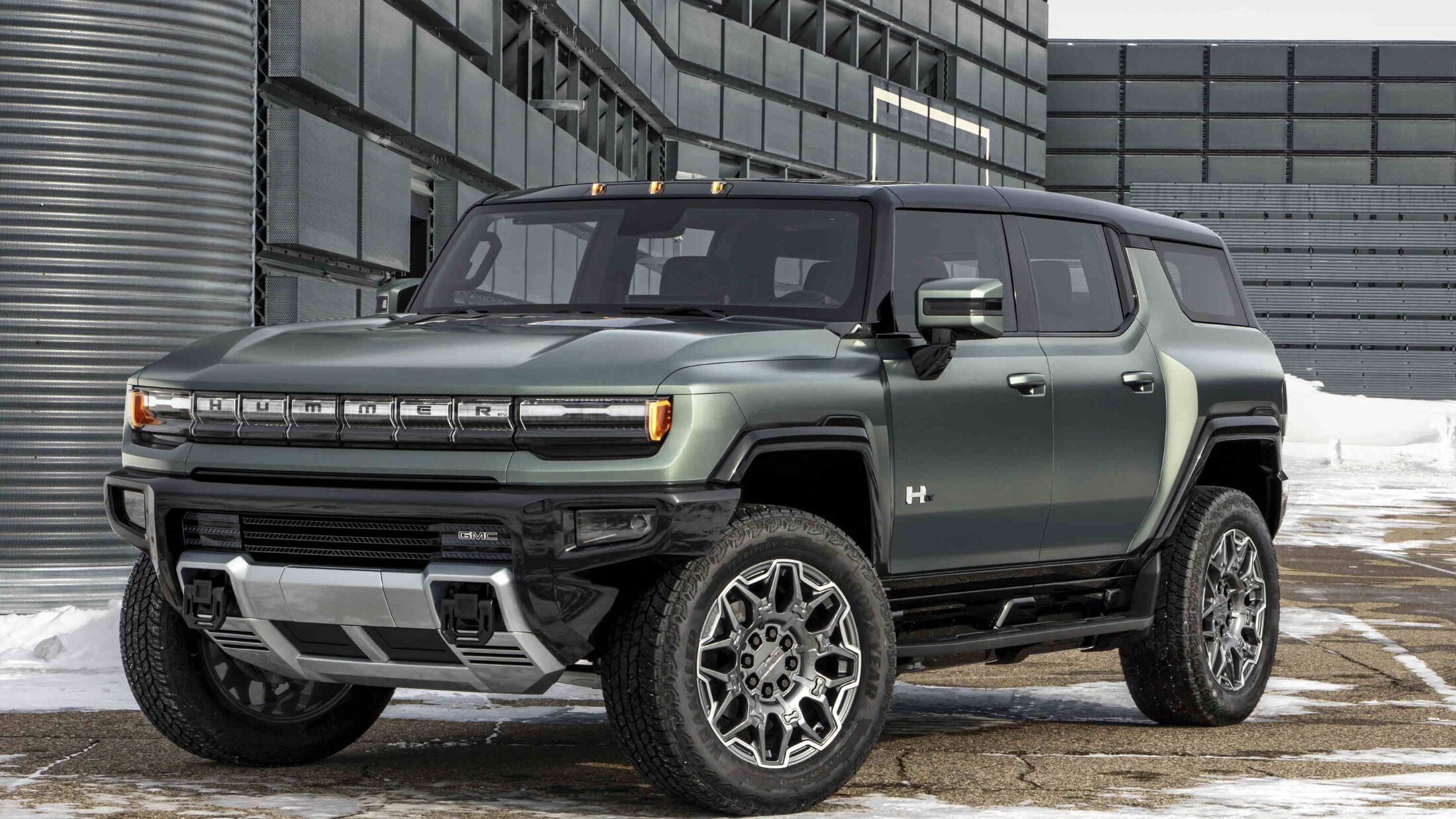 Gm electric suv hotsell