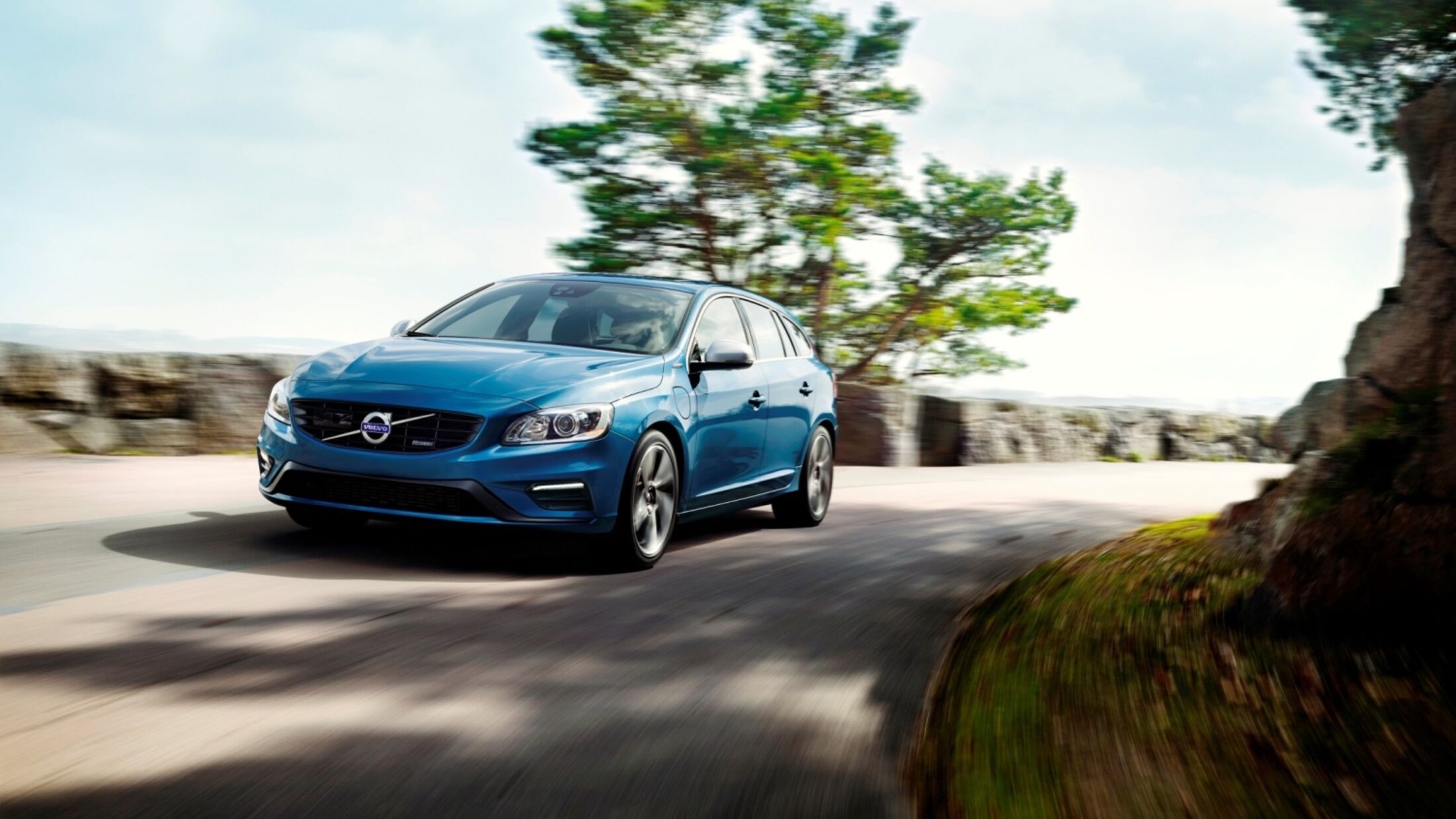 Volvo V60 Plug in Hybrid Sportliche Linie fur den Dieselsparer firmenauto